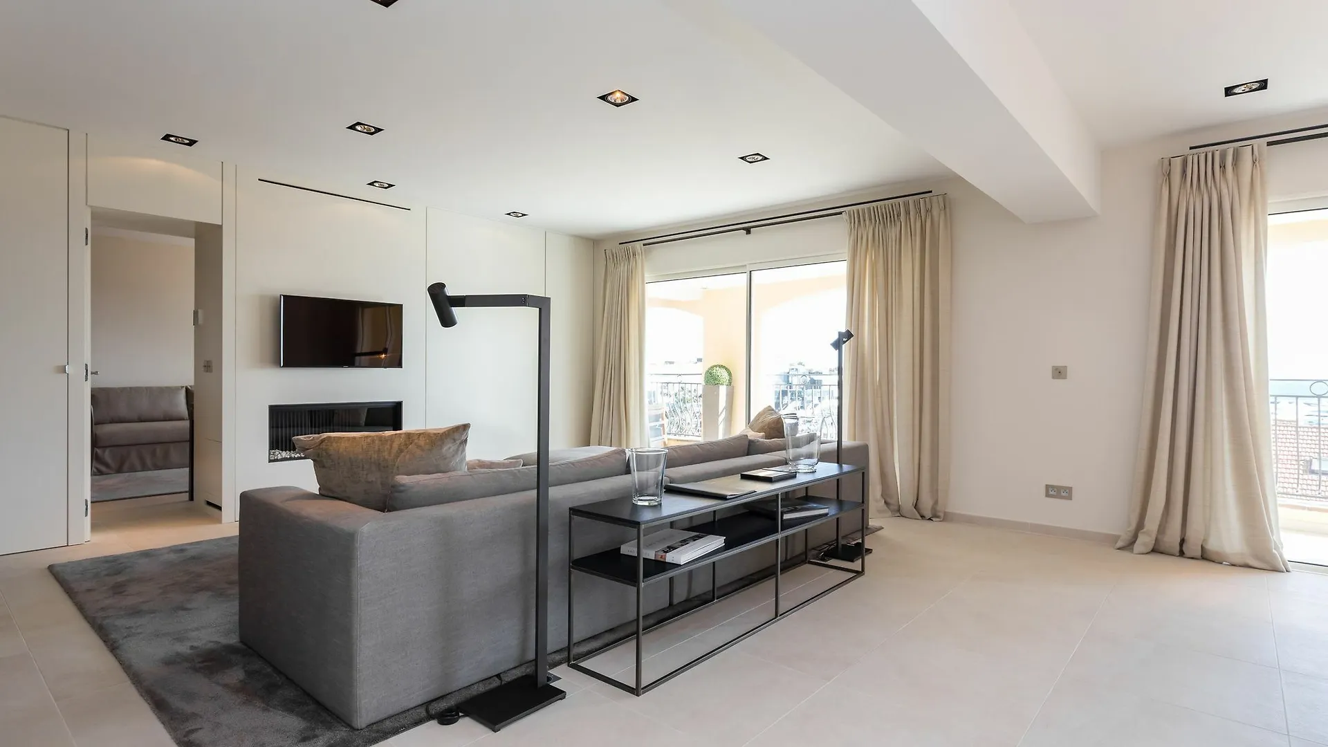 Palais View Apartman Cannes