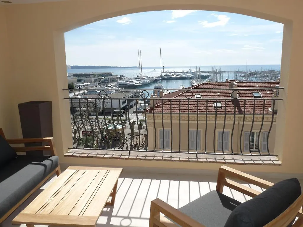 דירות קאן Palais View